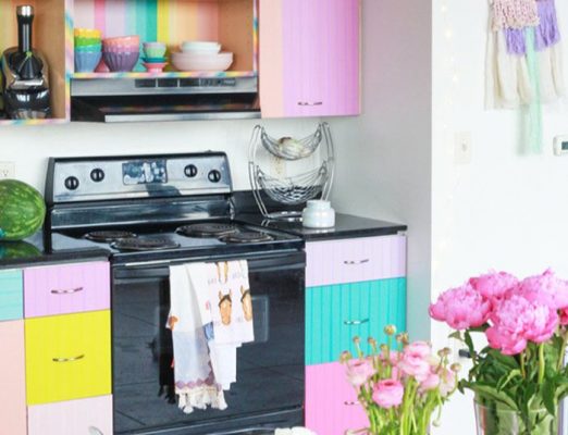 7 Colourful Kitchens/ Dining Areas That You Need To See!
