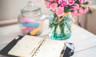 4 Easy Ways To Brighten Up Interiors - Vase Of Flowers & Personal Organiser