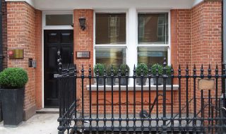 Boost The Curb Appeal Of Your Office In 3 Steps - Mortimer Street Office London - Image By Andrew Stocker