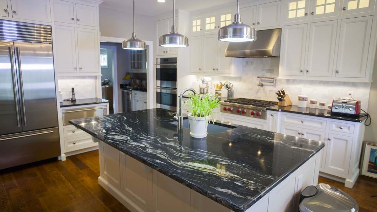 Guide To Purchasing A Countertop - Granite Countertop - Image From marble.com