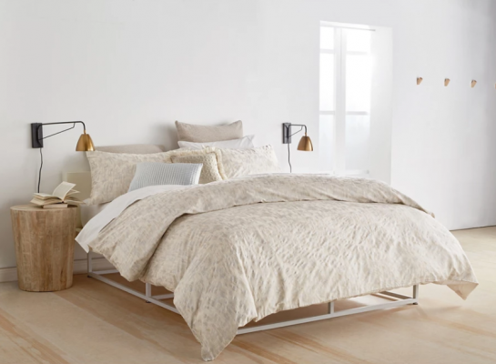 Trend Watch: Cream With A Hint Of Darkness - Image Via Debenhams,com - DKNY 'Motion' Duvet Cover