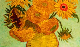 Reproduction: "Sunflowers" Vincent Van Gogh. 